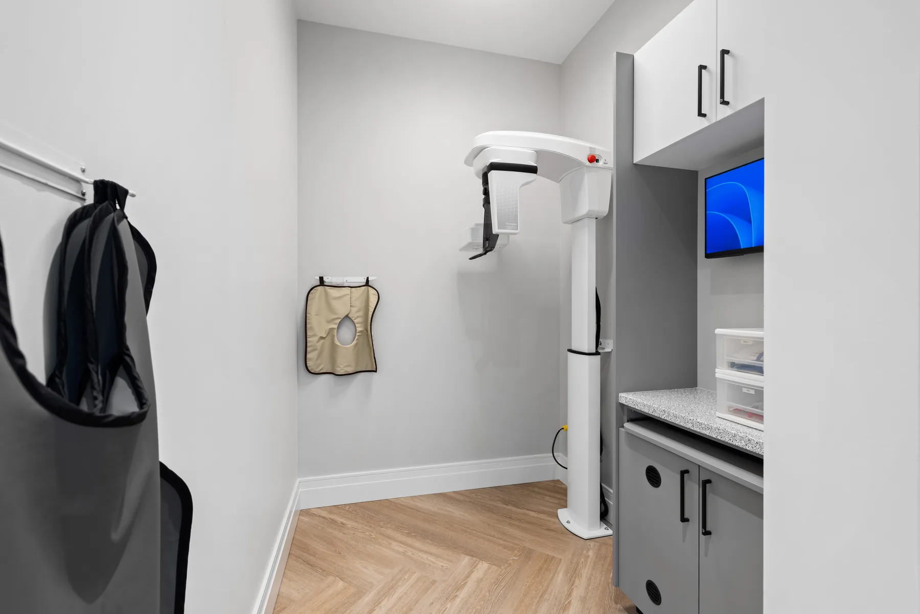 Digital dental imaging equipment in the new Bradford Dentistry office